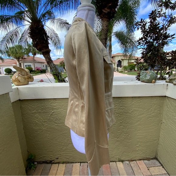 32% Silk 68% CottonBanana Republic Women's Beige Striped Utility Jacket Sz 0 - Picture 7 of 10